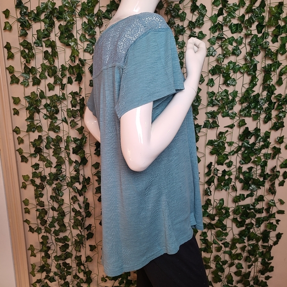 Bleu Gray Women's Turquoise Lace Crochet Tee size XXL - Picture 5 of 14